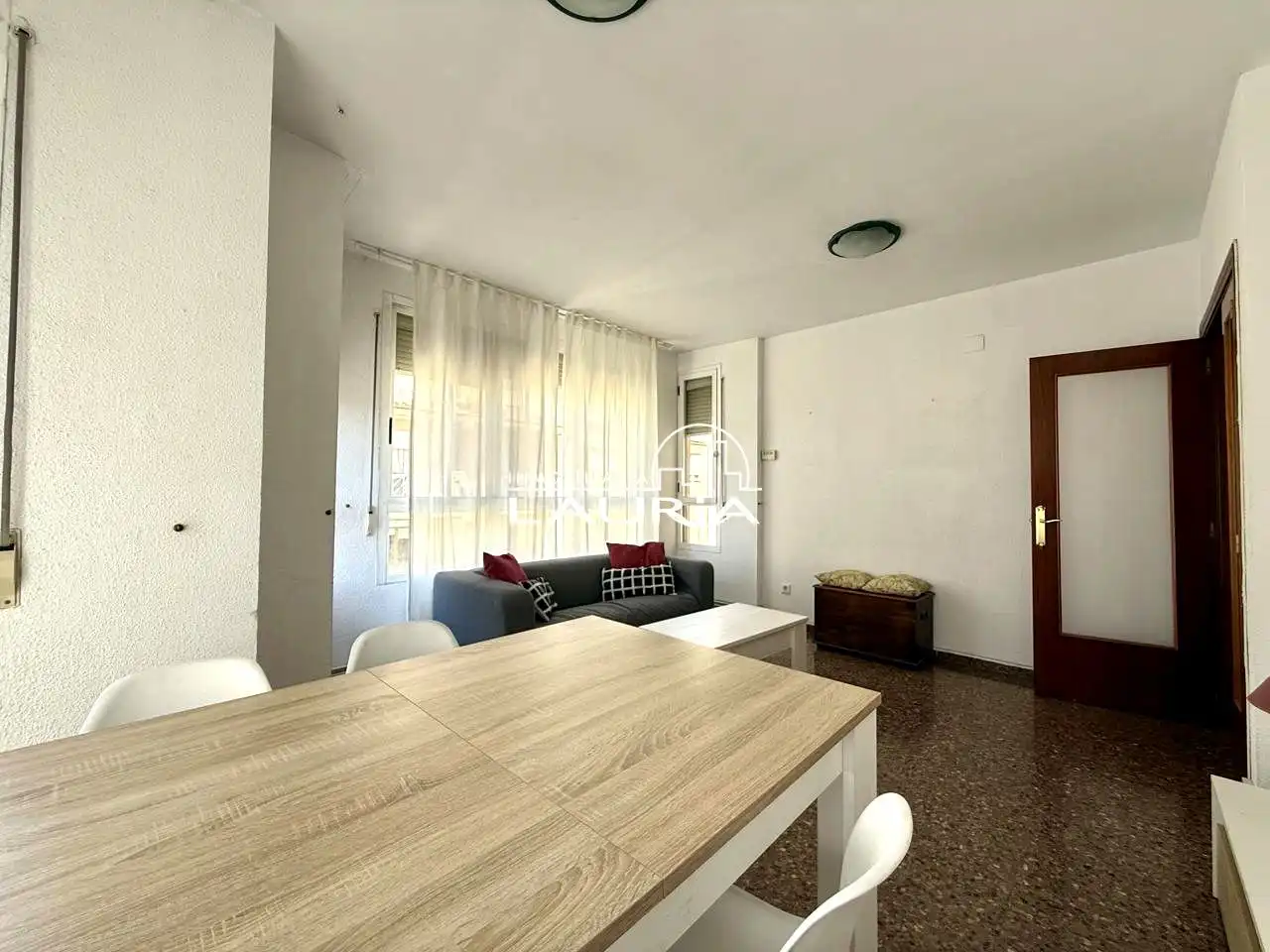 Exterior view of Flat for rent in Valencia  with Air Conditioner, Heating and Furnished