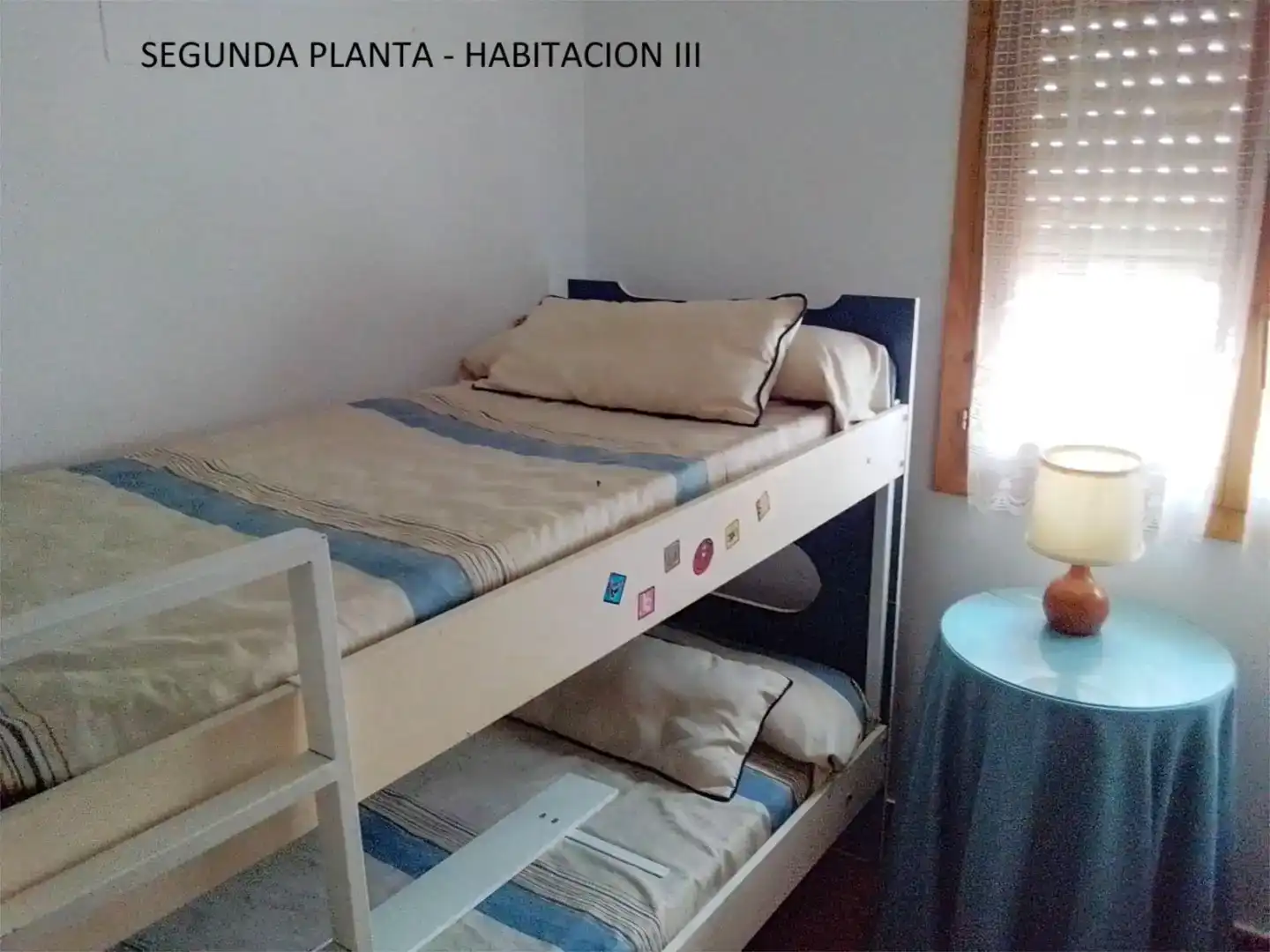 Dormitori de Casa adosada en venda en Carenas amb Aire condicionat, Moblat i Balcó
