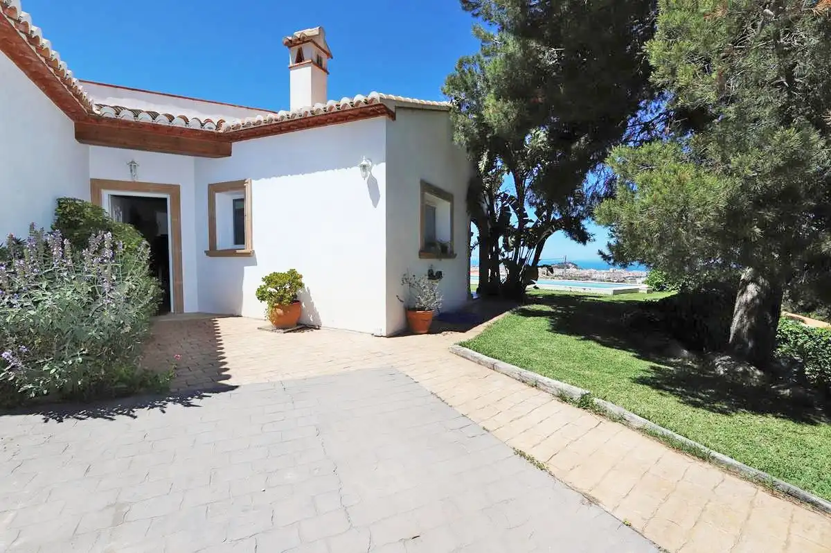 Garden of Houses for sale in Dénia  with Air Conditioner, Heating and Terrace