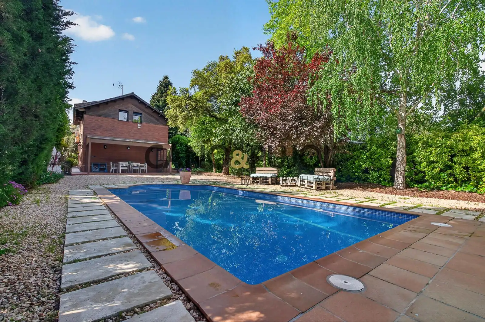 Piscina de Casa o xalet en venda en Sant Cugat del Vallès amb Aire condicionat, Calefacció i Terrassa