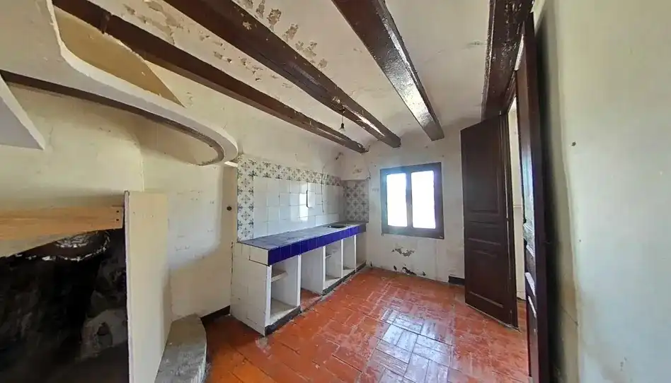 Cuina de Casa o xalet en venda en Cubells amb Terrassa, Traster i Balcó