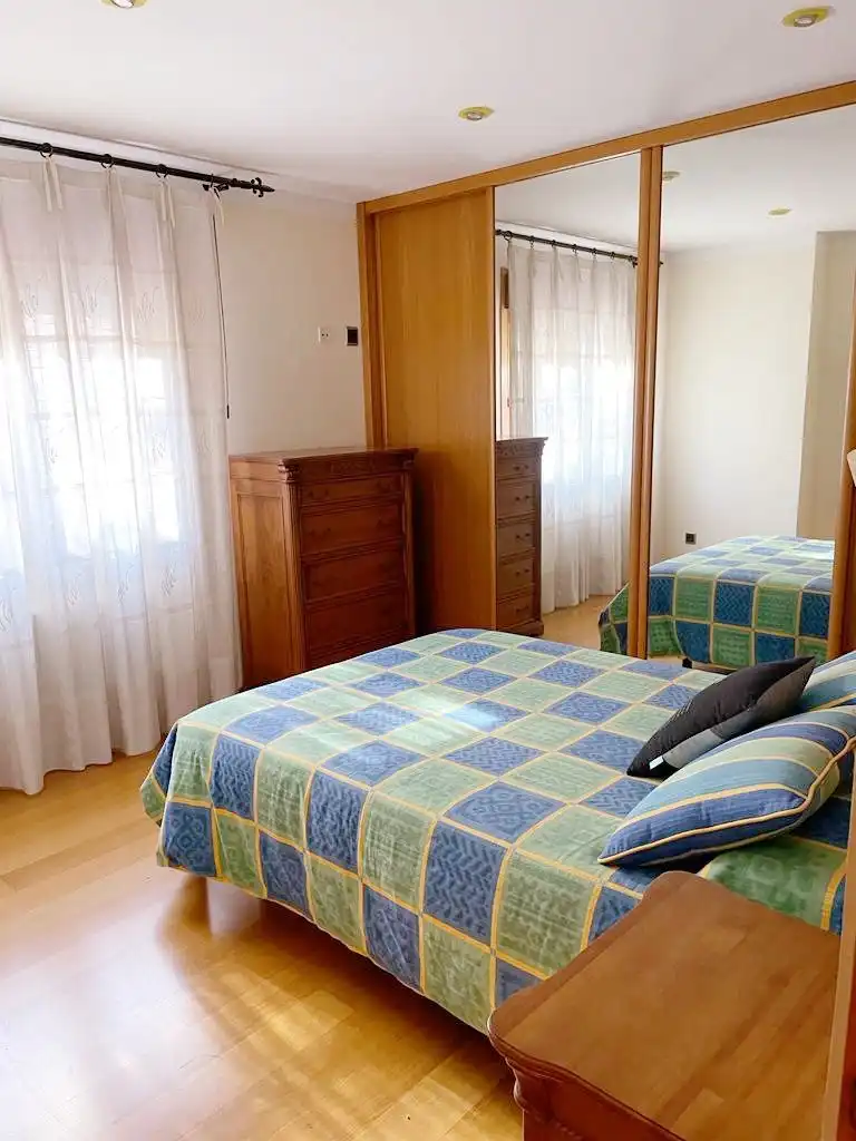 Dormitori de Casa o xalet en venda en Benicasim / Benicàssim amb Aire condicionat, Jardí privat i Terrassa