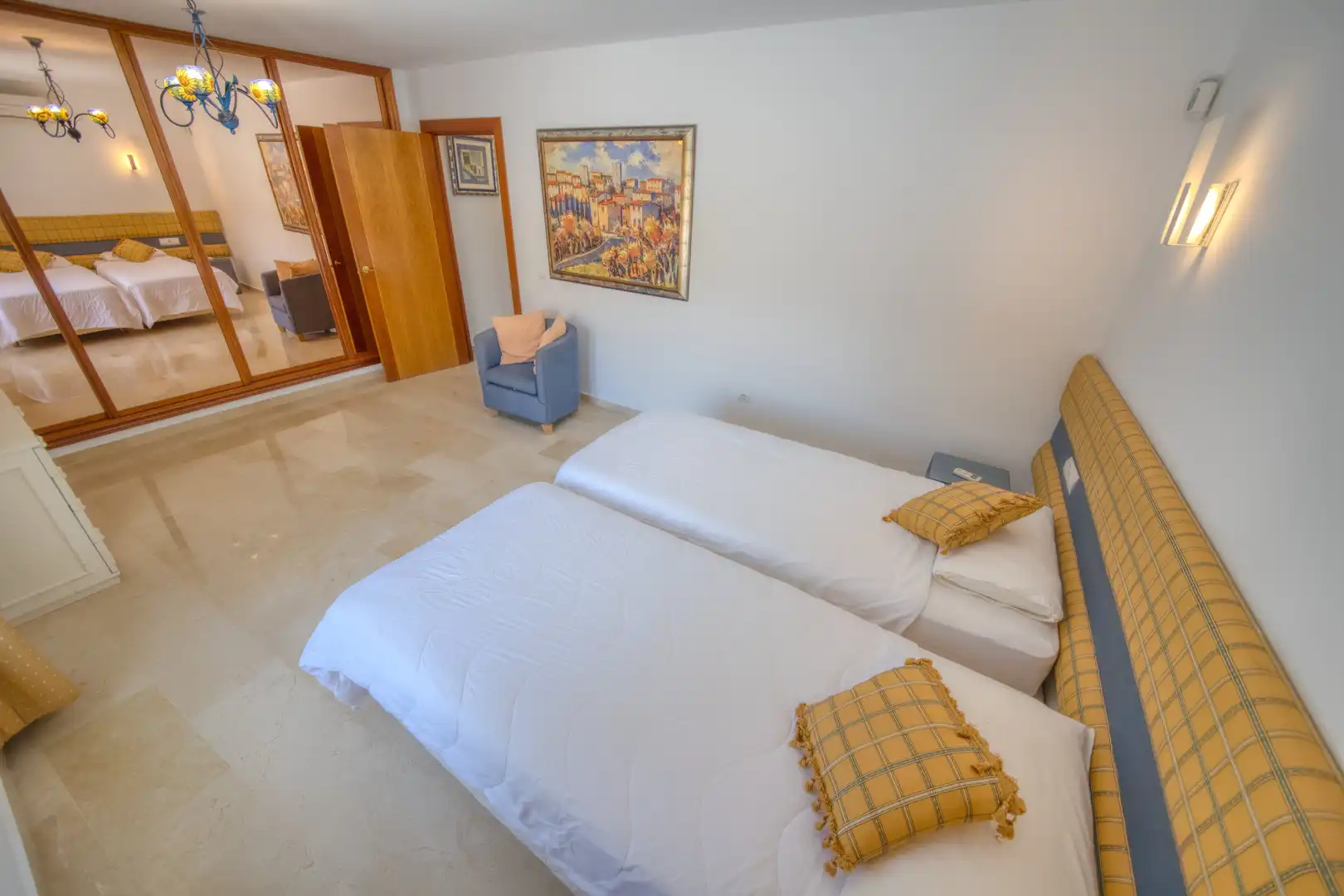 Bedroom of Houses for sale in Benalmádena  with Air Conditioner, Private garden and Parquet flooring