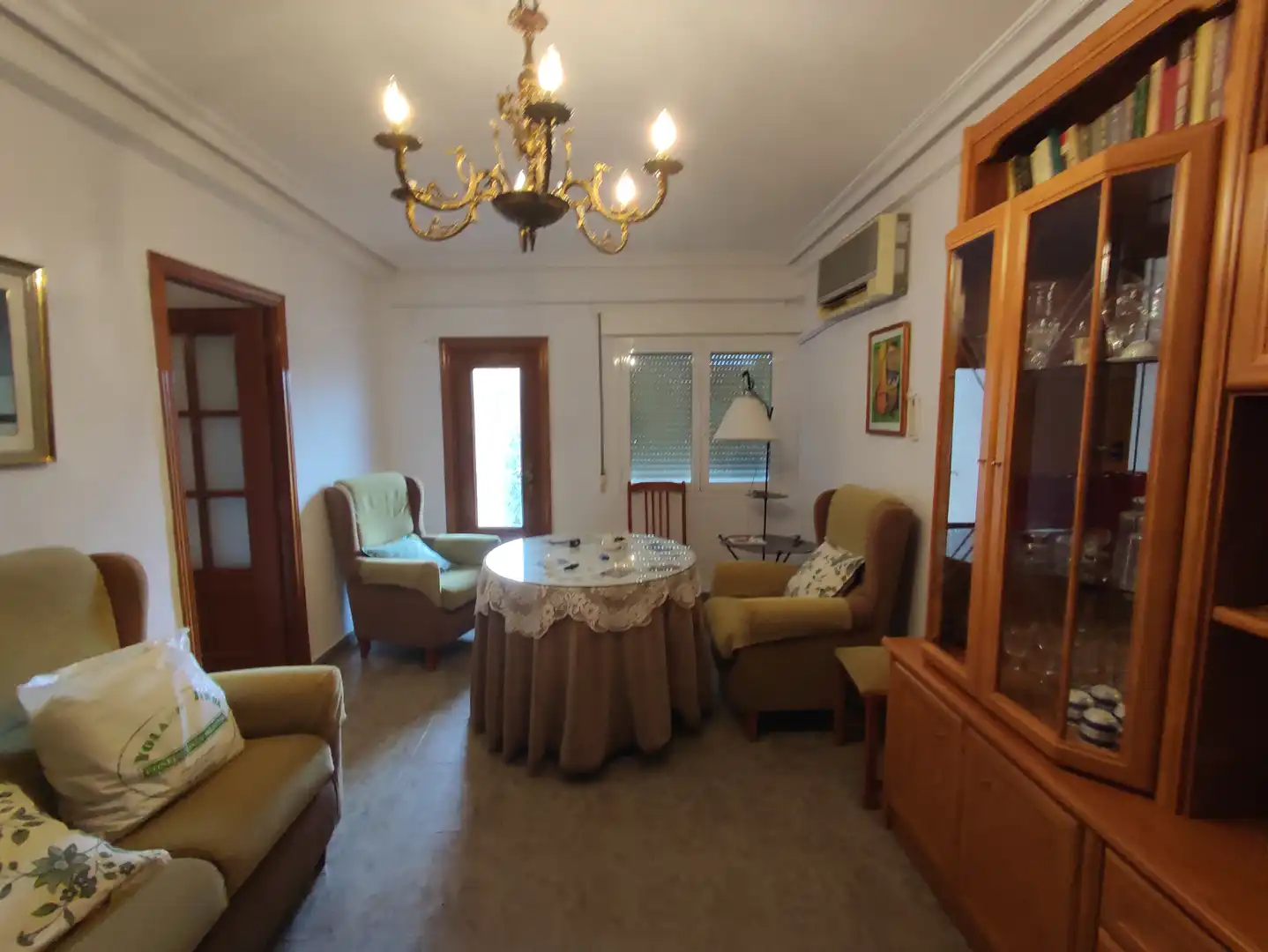 Wohnzimmer von Wohnung zur Miete in Plasencia mit Möbliert und Balkon