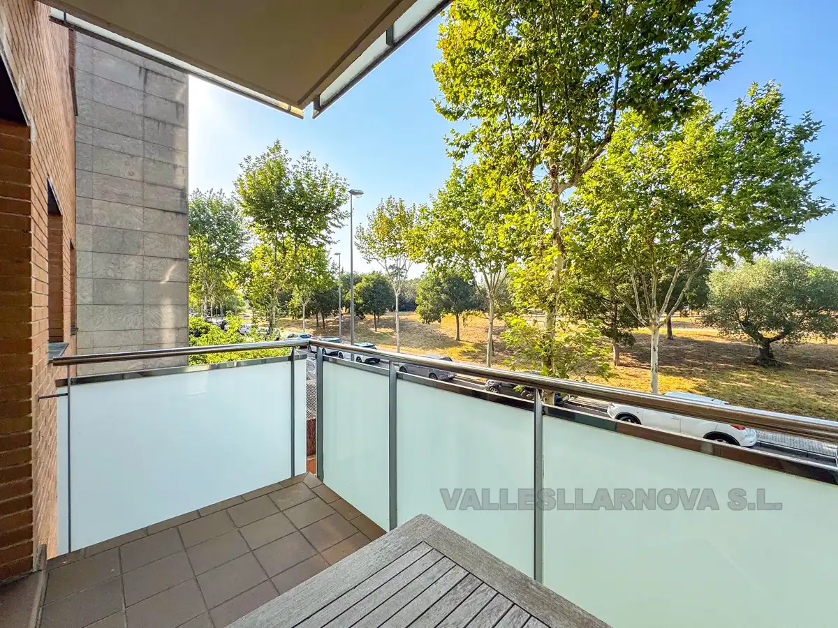 Terraza de Piso en venta en Parets del Vallès con Calefacción, Jardín privado y Parquet