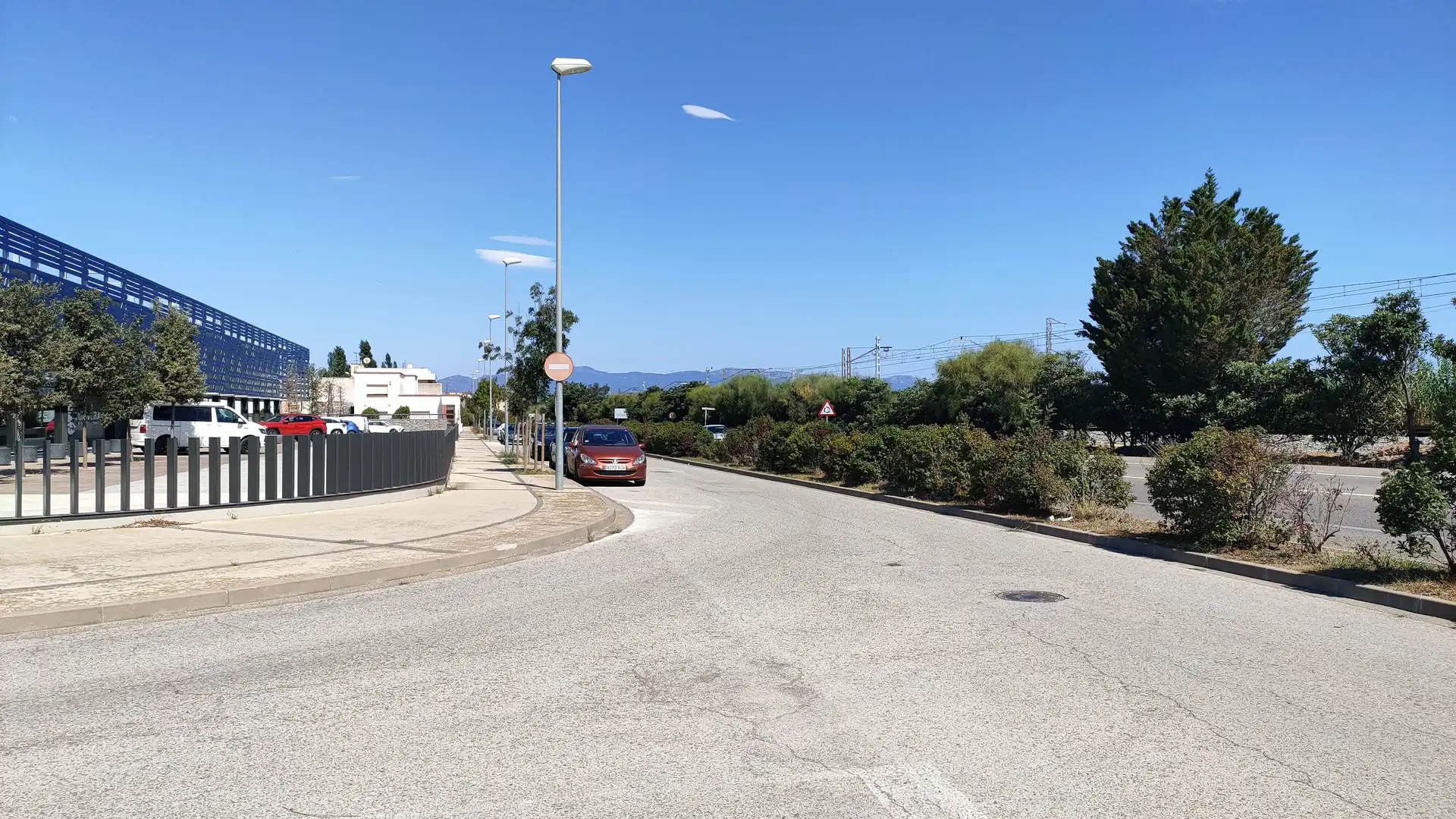 Außenansicht von Fabrik Grundstücke zur Miete in Figueres