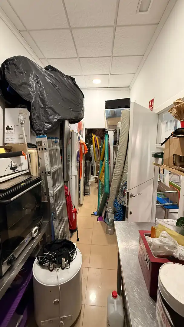 Local en traspaso en Calpe / Calp con Aire acondicionado, Alarma y Domótica