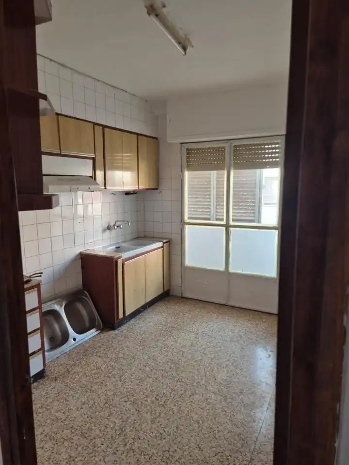 Küche von Wohnung zum Verkauf in Almansa mit Balkon
