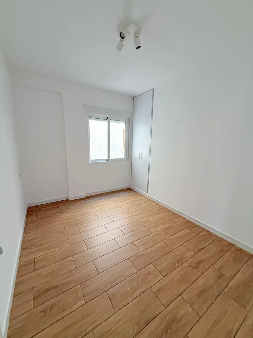 Bedroom of Flat for rent in Ayuntamiento - El Salvador