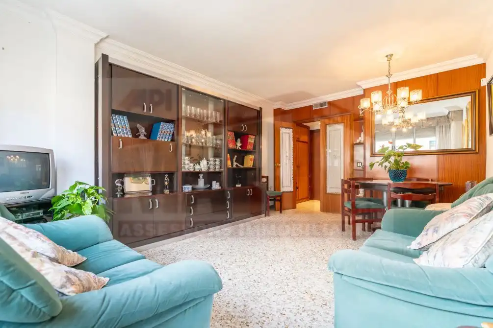 Sala d'estar de Pis en venda en Reus amb Balcó