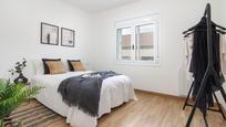 Bedroom of Flat for sale in Terrassa