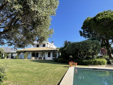 Maison rustique avec piscine à vendre à La Cala Mijas