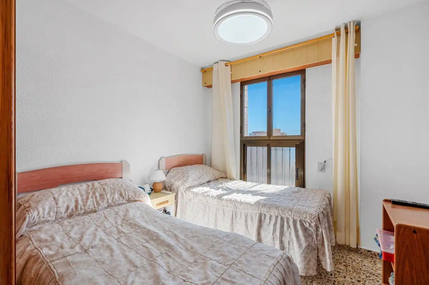Dormitori de Apartament en venda en Elche / Elx amb Aire condicionat, Calefacció i Terrassa
