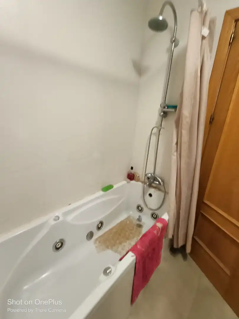 Bany de Pis en venda en Valdemoro amb Calefacció i Moblat