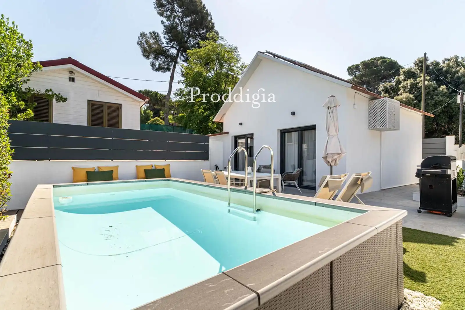 Piscina de Casa o xalet de lloguer en Sant Cugat del Vallès amb Aire condicionat, Traster i Piscina
