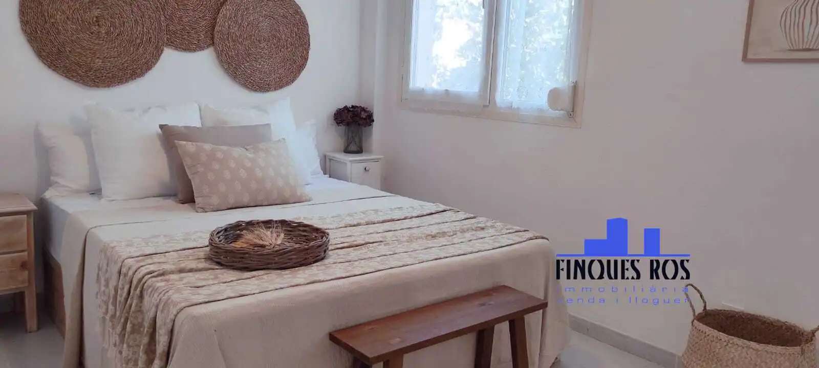 Dormitori de Apartament de lloguer en Vinaròs amb Terrassa, Moblat i Forn