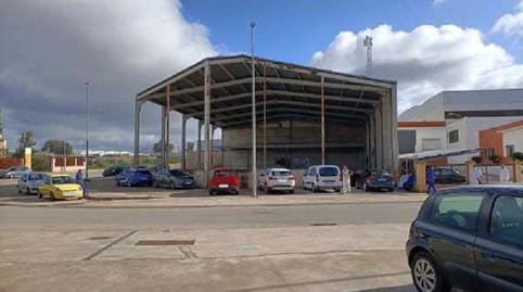 Foto 2 de Edifici en venda a Los Rubiales, 1, Zona Hospital, Jaén