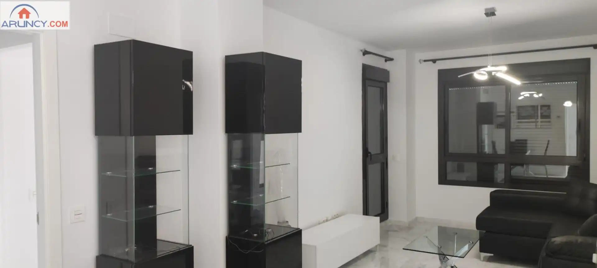 Piso de alquiler en Montequinto con Aire acondicionado, Calefacción y Jardín privado