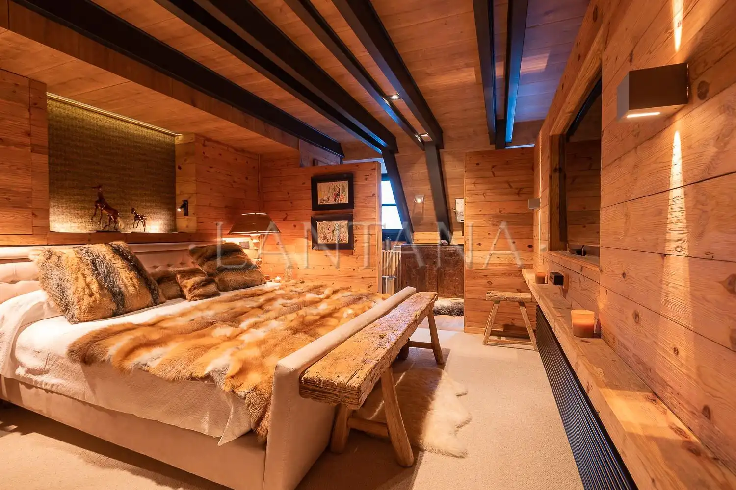 Habitación de Casa adosada en venta en Naut Aran con Calefacción, Parquet y Trastero