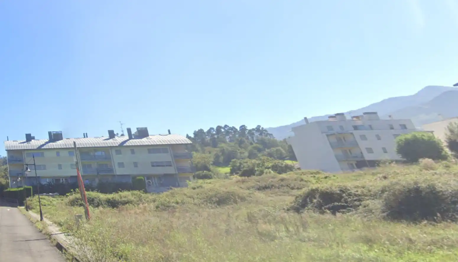 Terreno en venta en Llanes