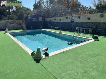 Casa con piscina en venta en Aiguaviva Parc