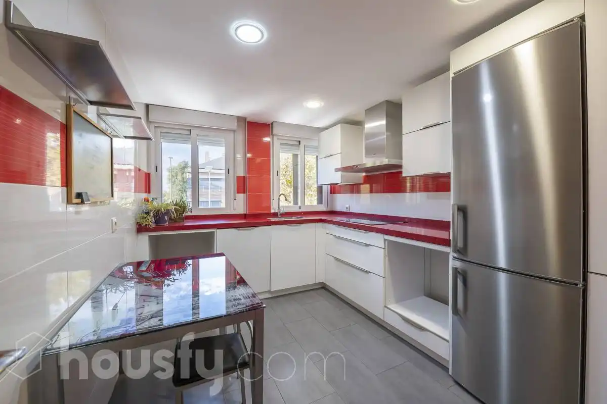Flat for rent in Avenida de Madrid, Santa Bárbara - La Zaporra
