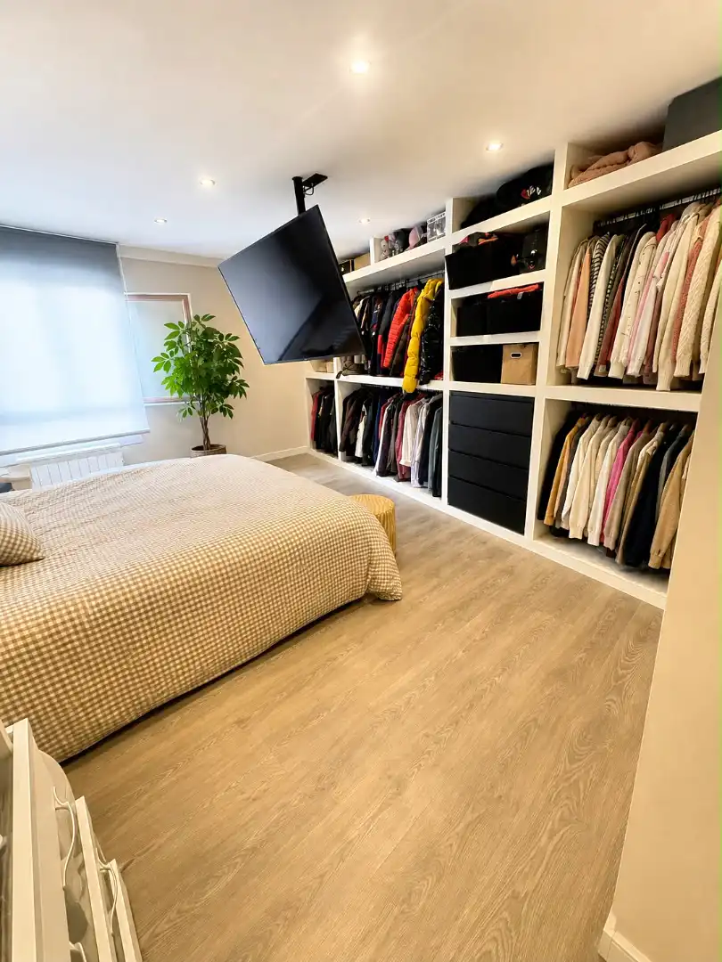 Piso con ascensor en venta en Fozaneldi - Tenderina - Ventanielles, imagen 2