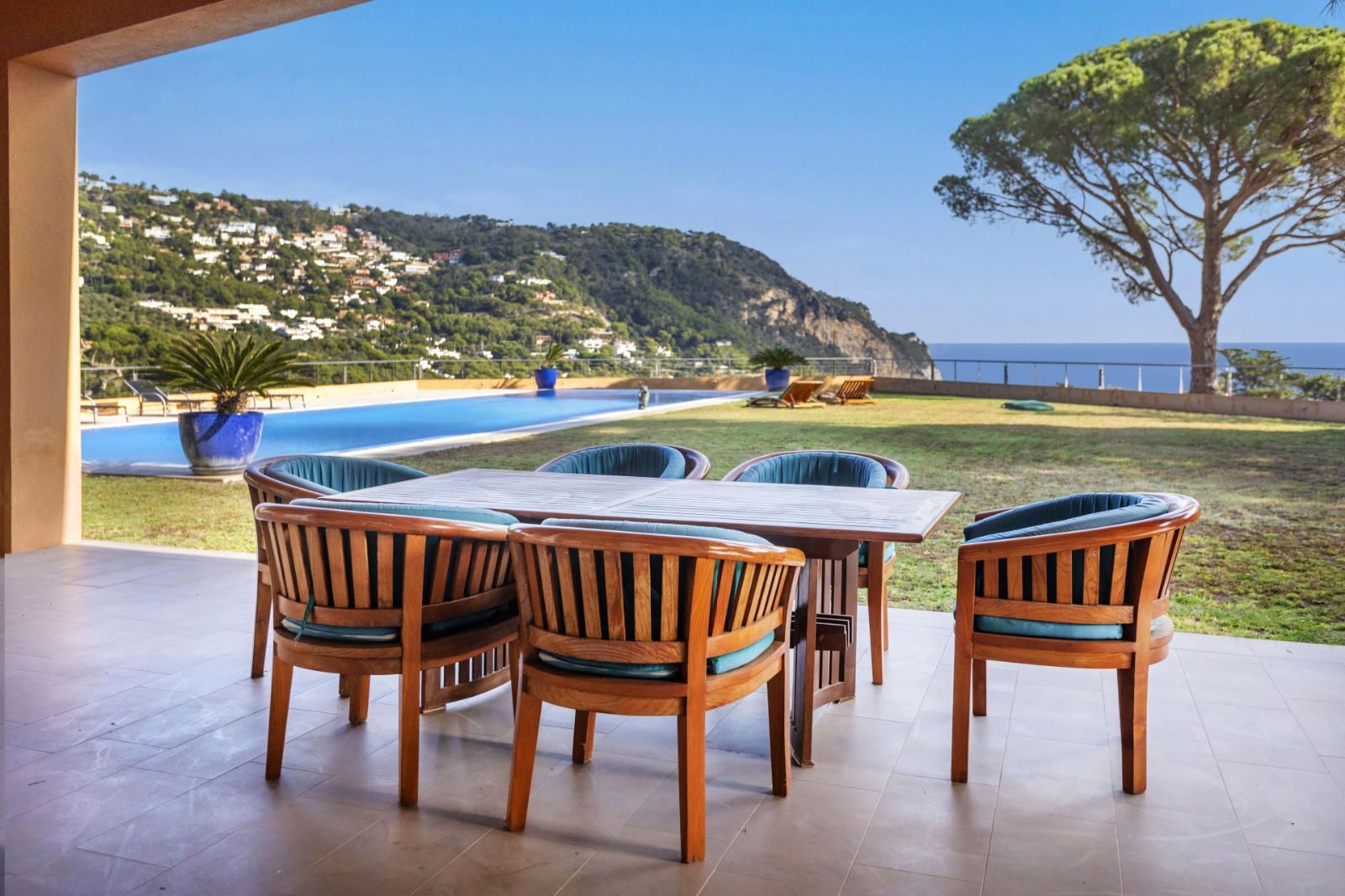 Terrace of House or chalet for sale in Begur  with Air Conditioner, Swimming Pool and Alarm
