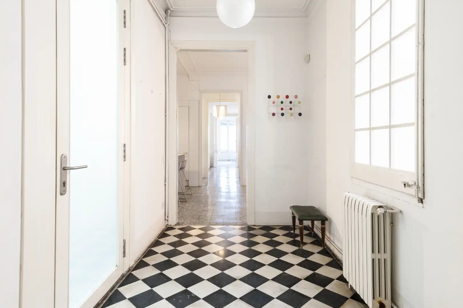 Piso en venta en Barcelona con Calefacción, Terraza y Amueblado