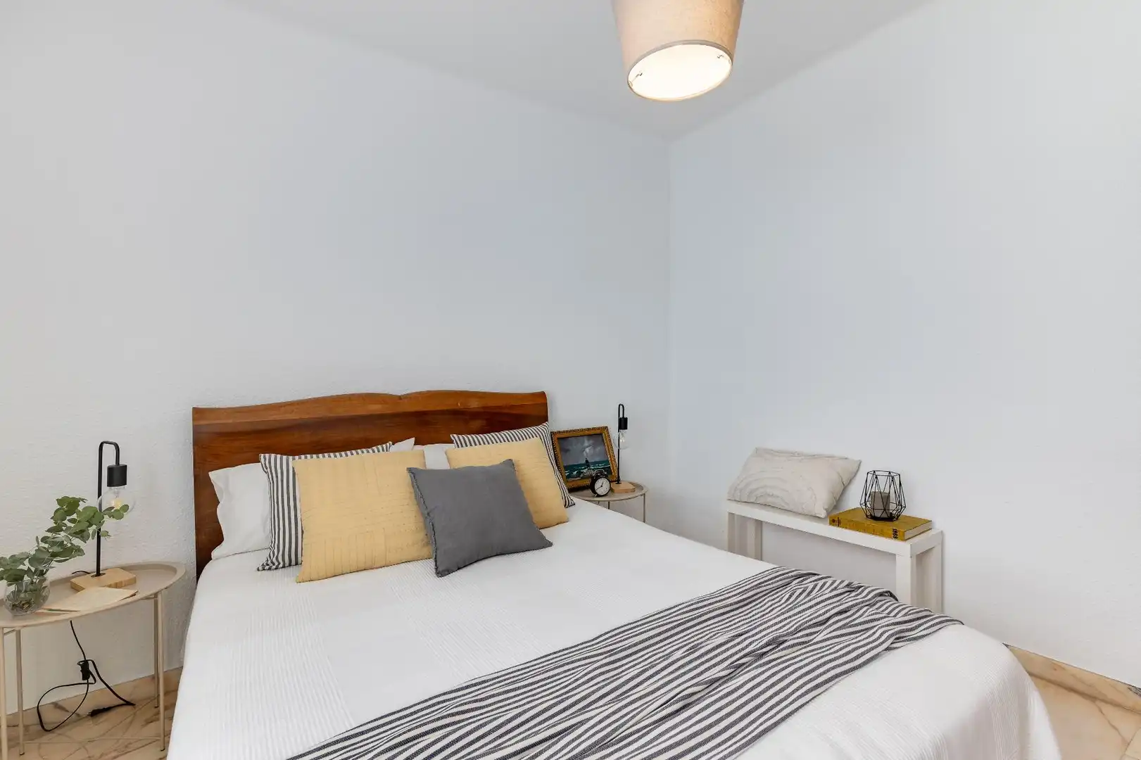 Bedroom of Flat for sale in Valencia  with Air Conditioner