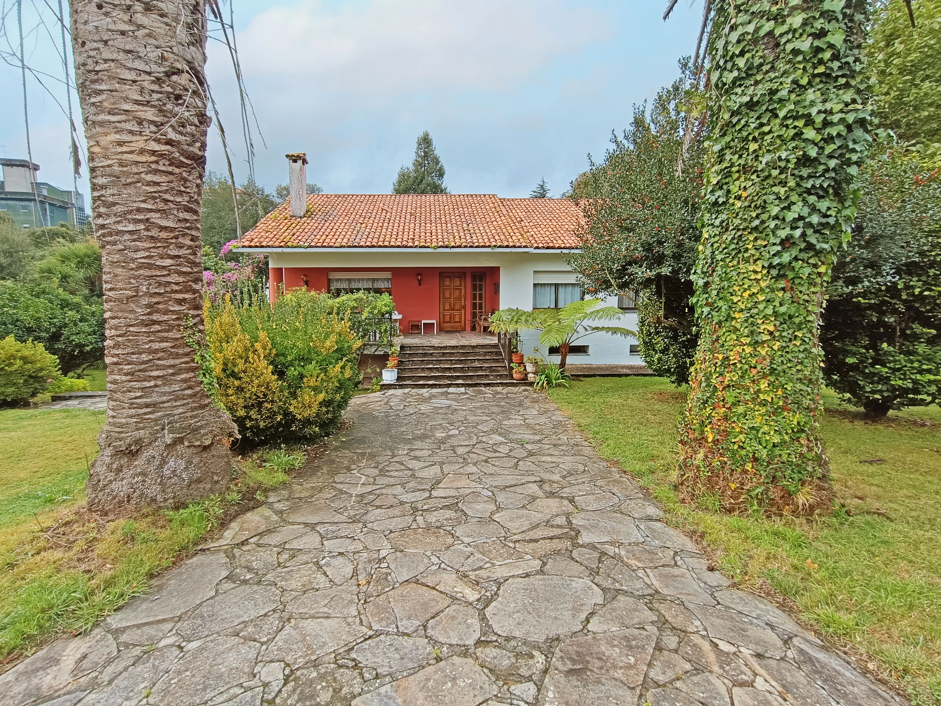 Exterior view of House or chalet for sale in Bergondo  with Heating, Private garden and Terrace