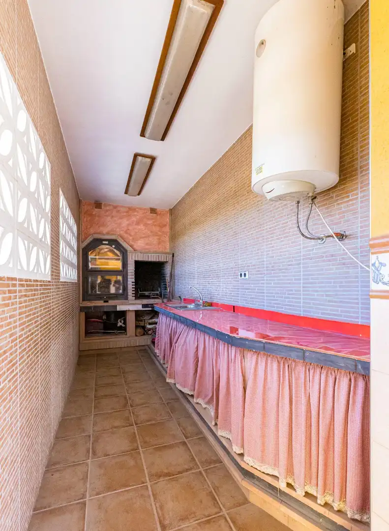 Cocina de Casa o chalet en venta en Murcia con Aire acondicionado, Calefacción y Jardín privado