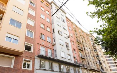 Exterior view of Flat for sale in  Zaragoza Capital  with Air Conditioner