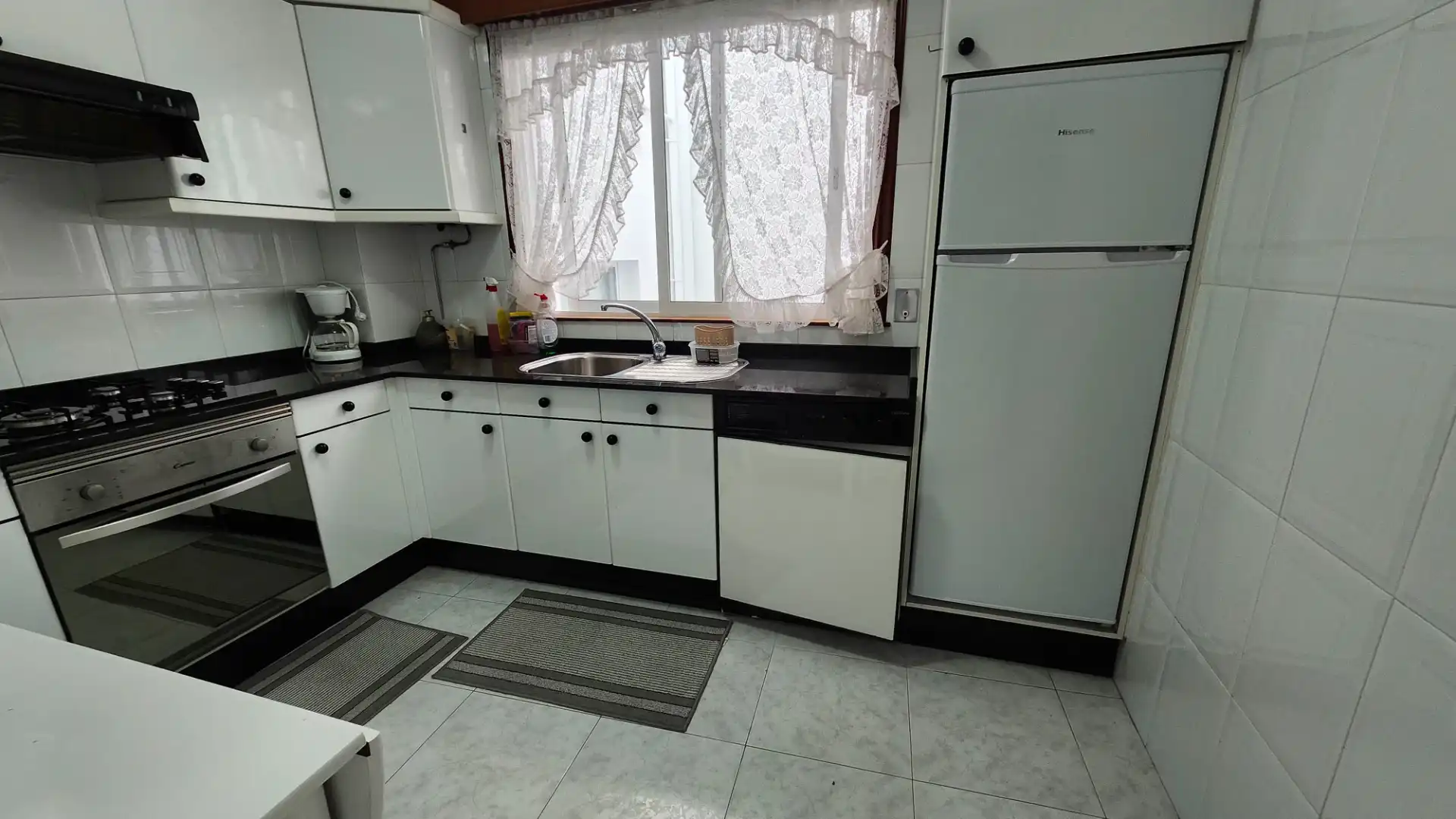 Kitchen of Flat for sale in Miño  with Heating, Storage room and Balcony