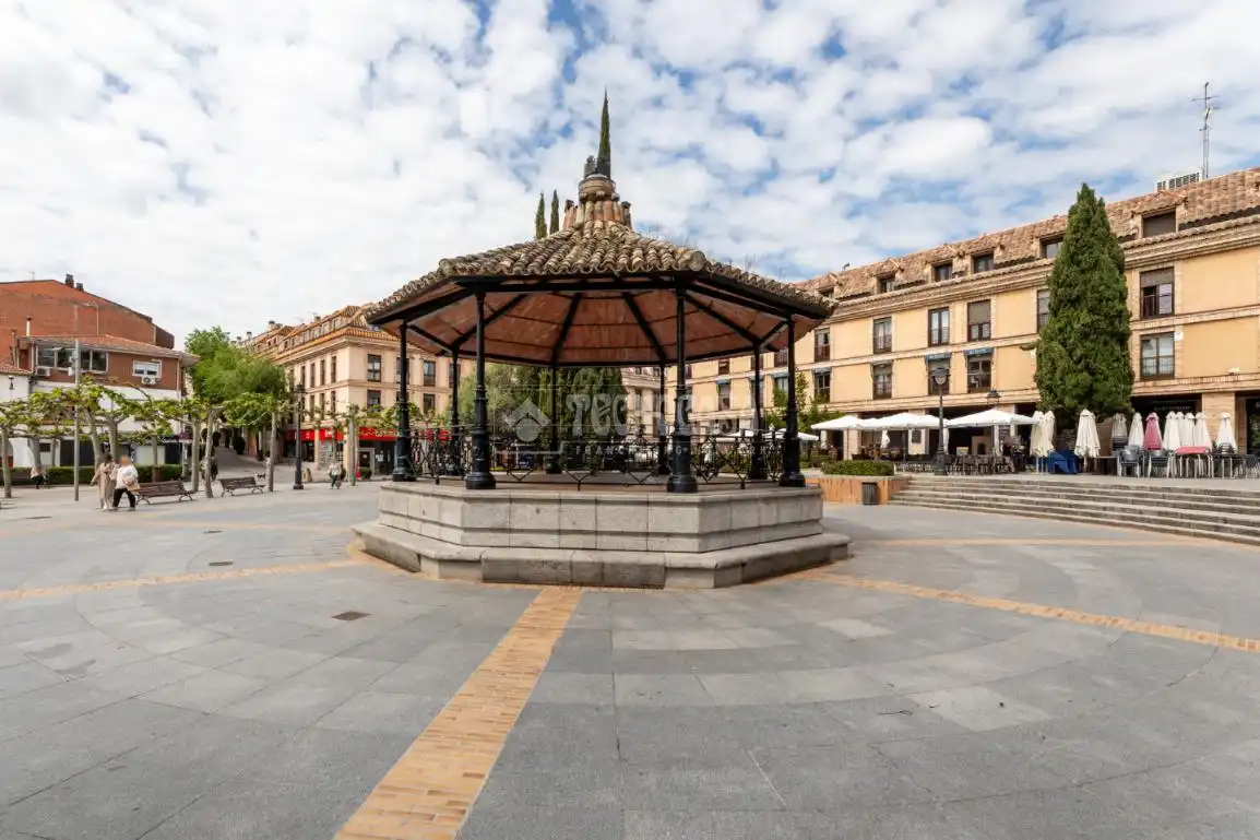 Außenansicht von Wohnung zum Verkauf in Las Rozas de Madrid mit Klimaanlage und Heizung