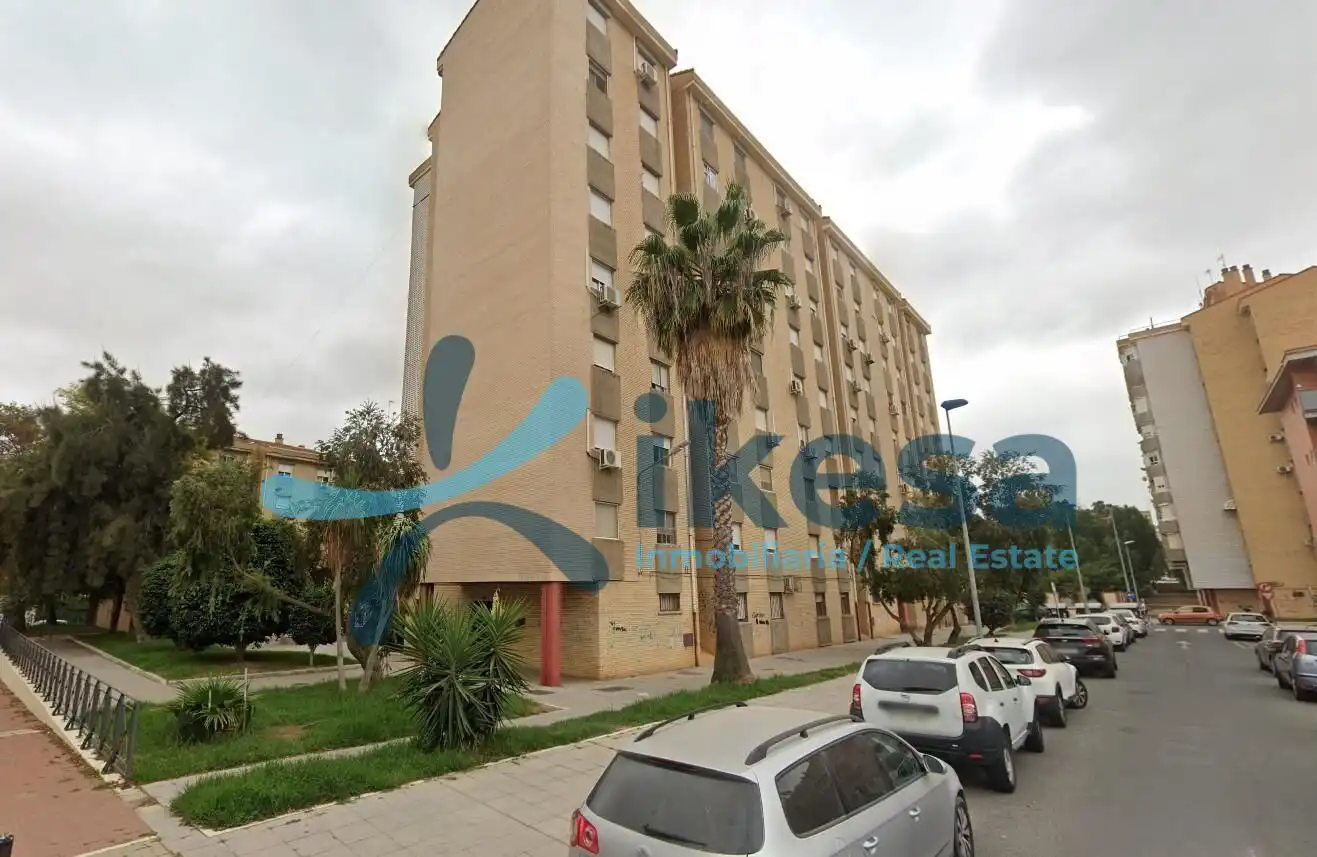 Vista exterior de Piso en venta en Huelva
