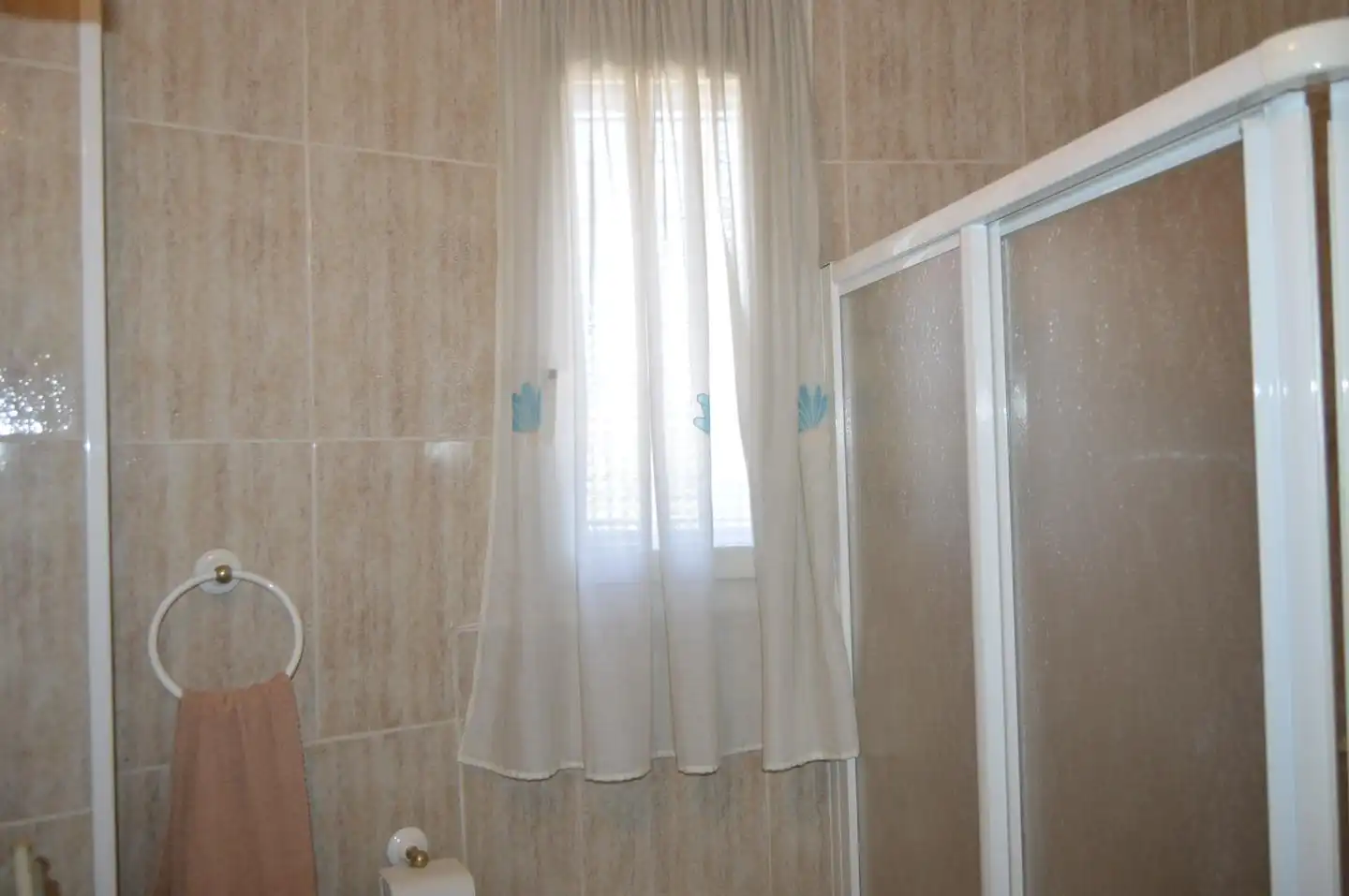 Baño de Casa o chalet en venta en Santa Cruz de la Zarza con Calefacción