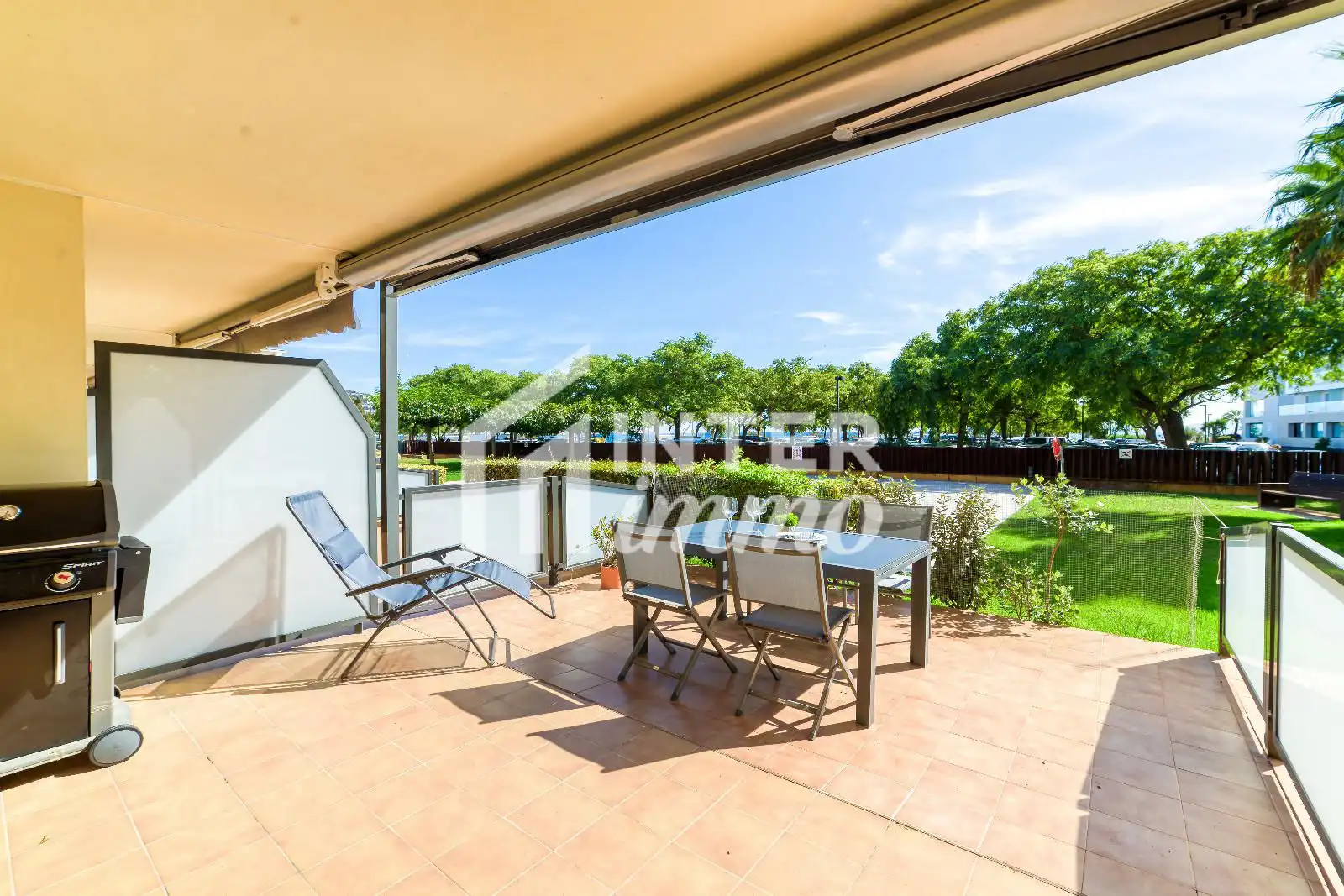 Mini appartamento con piscina in vendita a Paseo Maritim 39