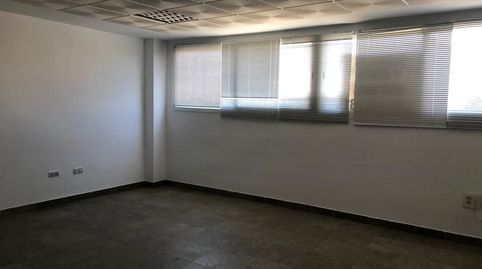 Photo 3 of Office for rent in Avenida de Emilio Lemos, Colores - Entreparques, Sevilla Capital