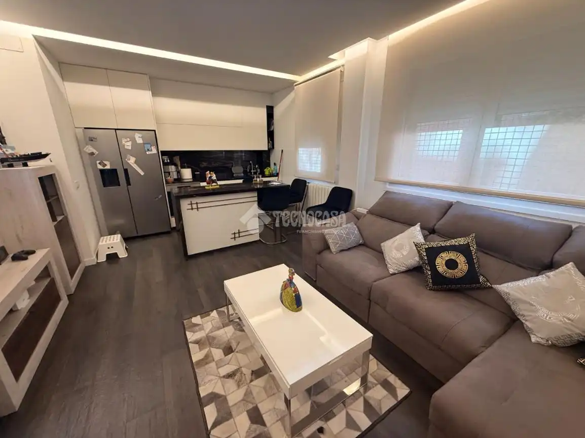 Wohnzimmer von Wohnung zum Verkauf in Madrid mit Klimaanlage, Heizung und Alarm