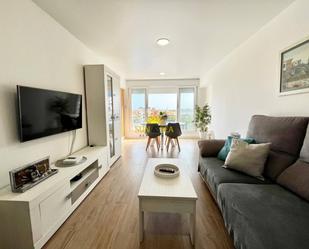 Sala d'estar de Apartament de lloguer en Torrevieja amb Piscina i Balcó