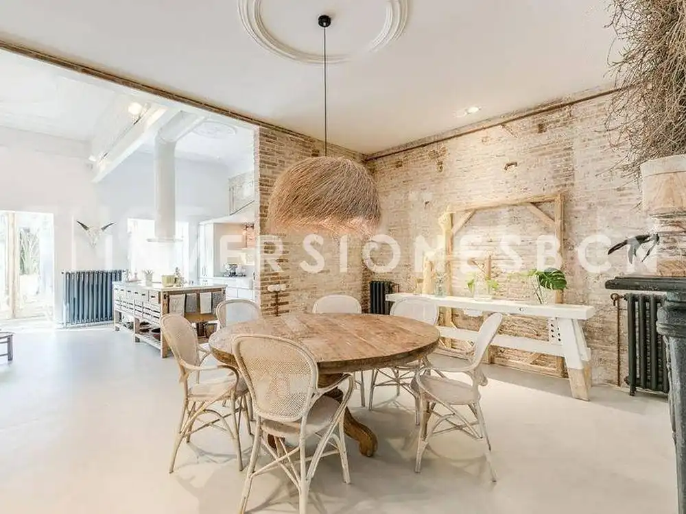 Comedor de Piso de alquiler en Barcelona con Aire acondicionado, Calefacción y Terraza