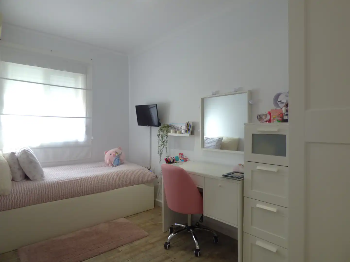 Bedroom of Detached homes for sale in Puerto Real  with Air Conditioner, Private garden and Community pool