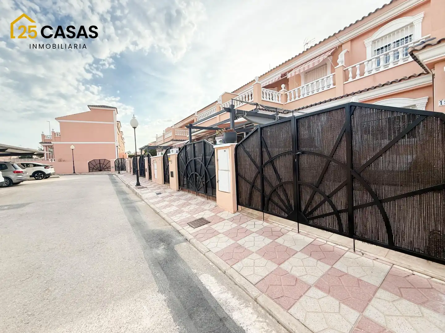 Casa amb terrassa en venda a Avenida Finlandia, imagen 32