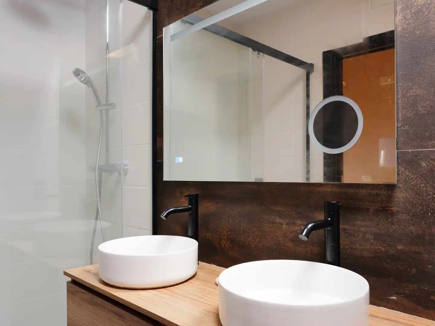 Badezimmer von Gebäude zum Verkauf in Lugo