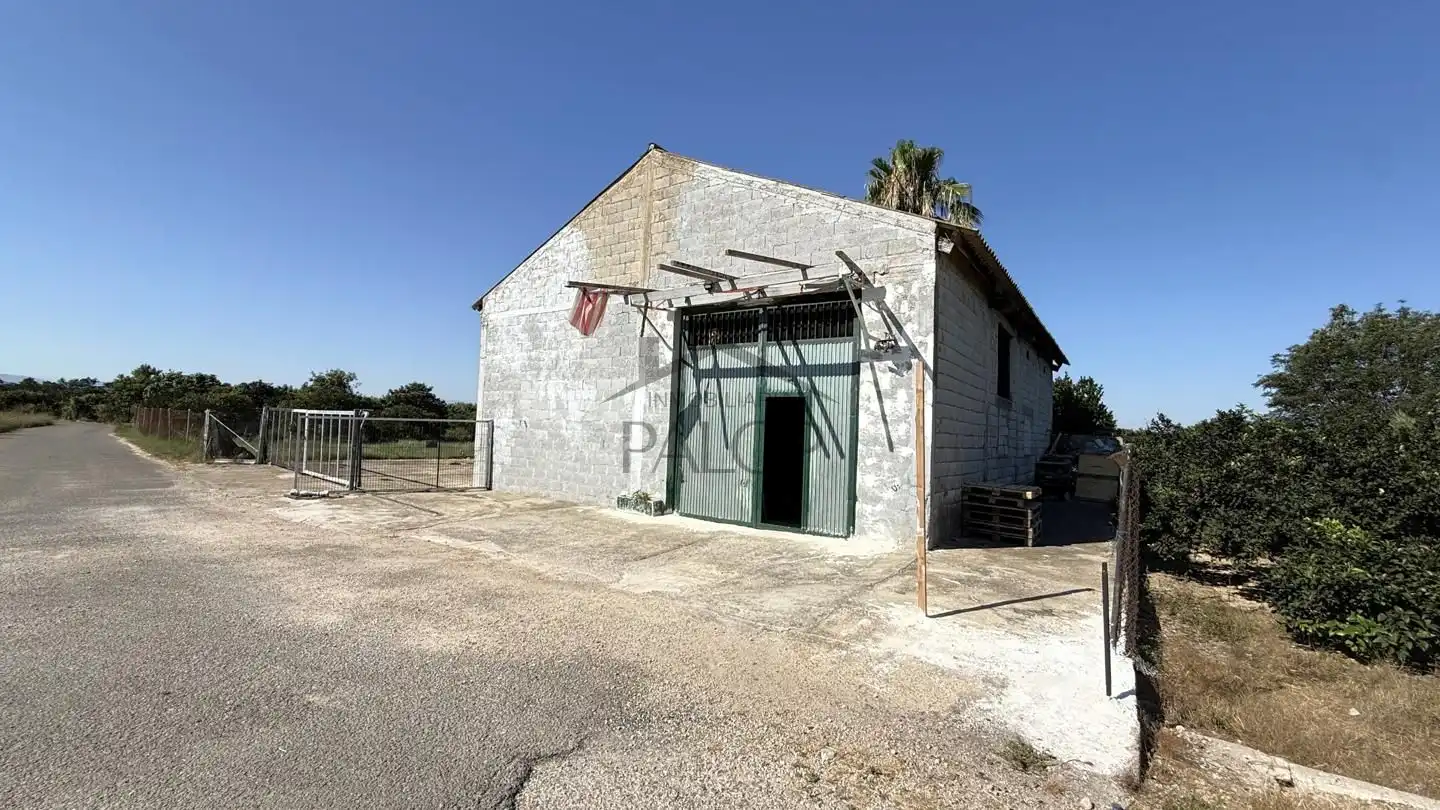 Nave industrial in vendita a Carcaixent
