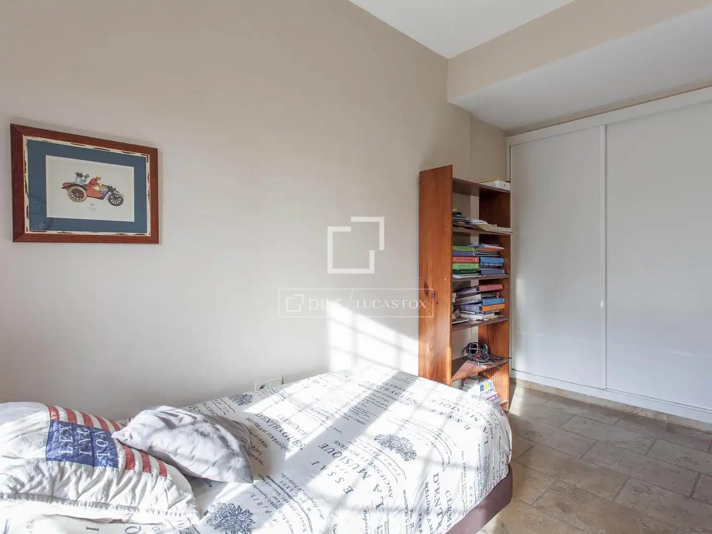 Habitación de Casa o chalet en venta en Paterna con Calefacción, Jardín privado y Terraza