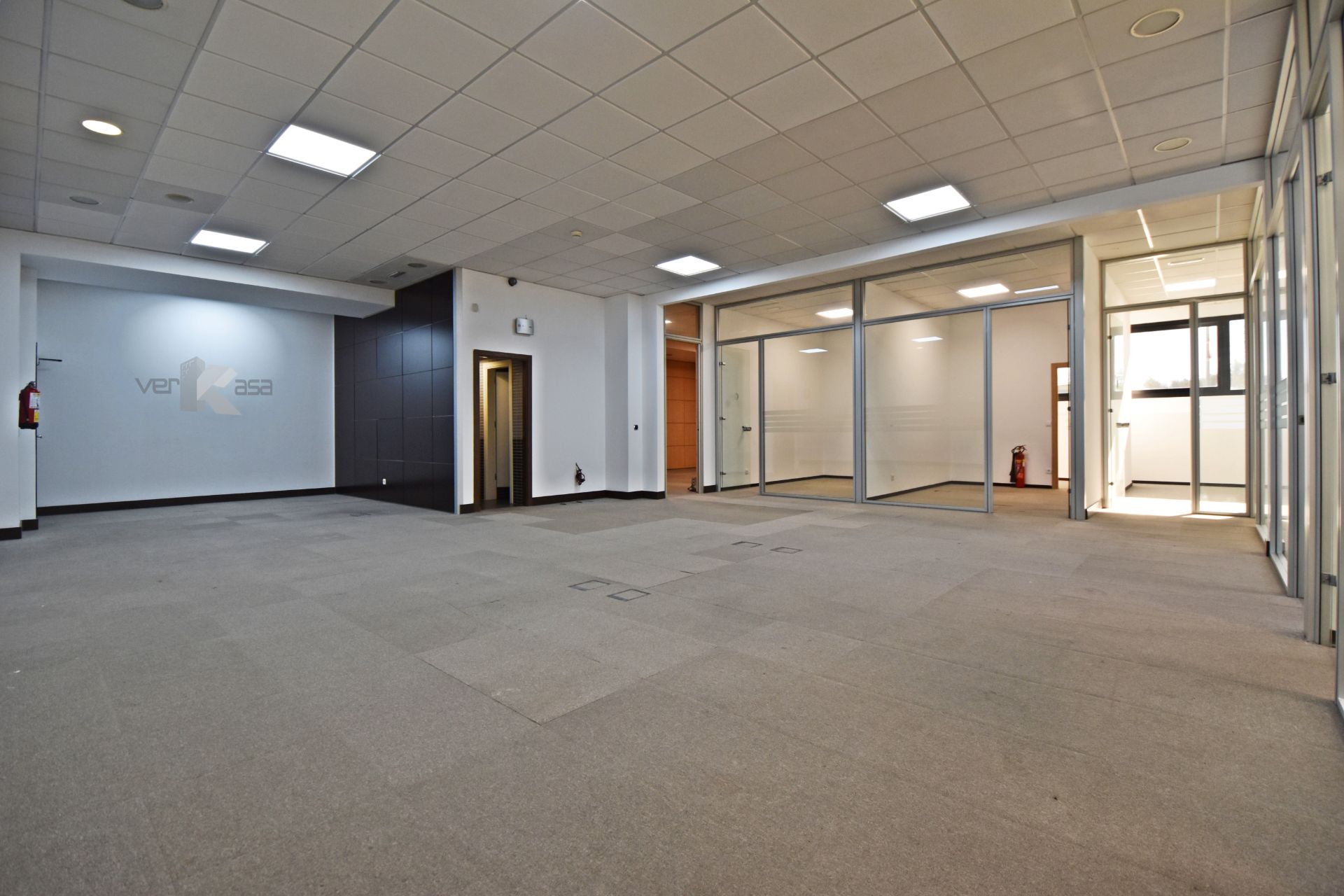 Office for sale in Pinto