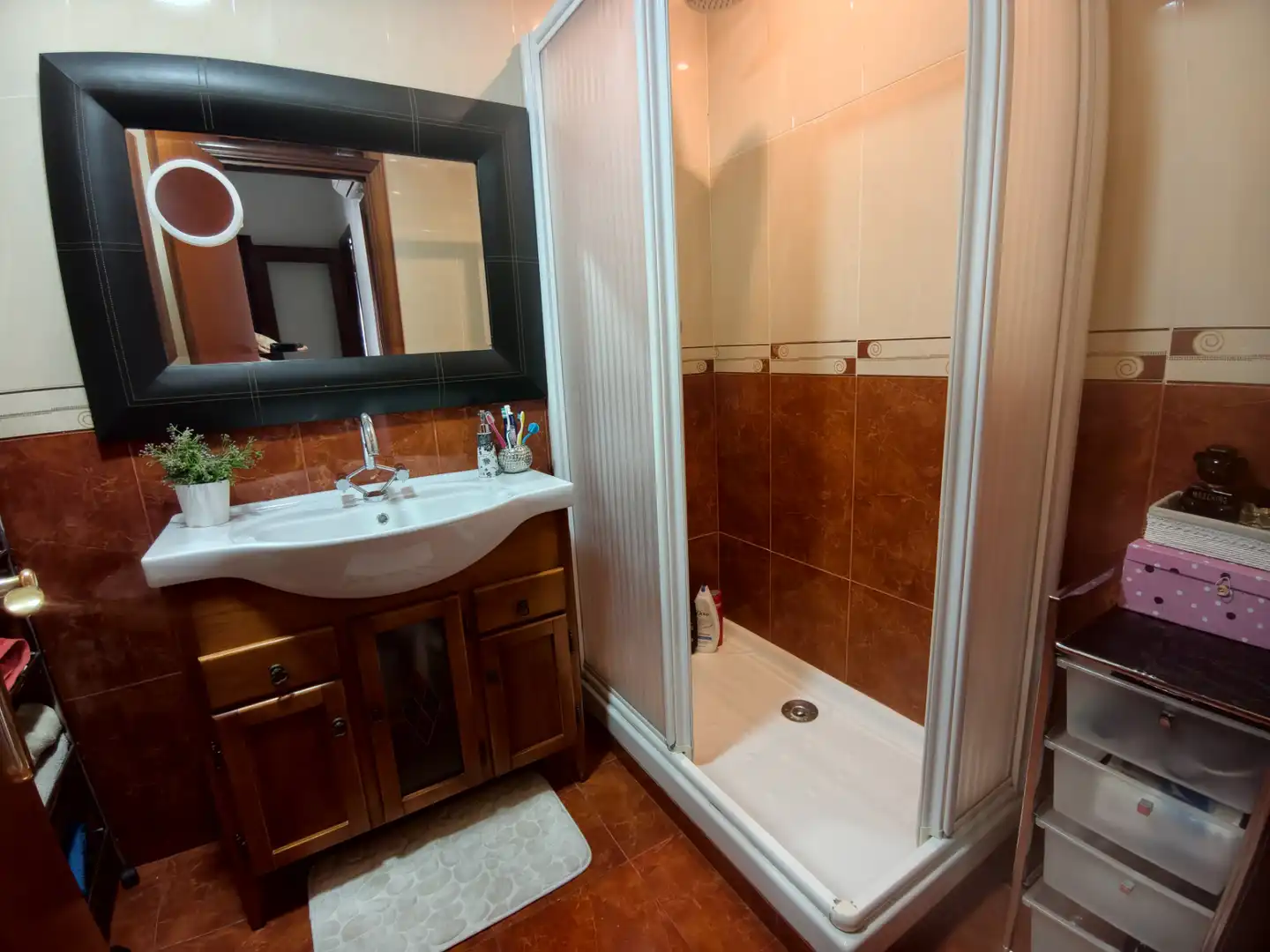 Baño de Piso en venta en Valencia con Aire acondicionado, Calefacción y Horno