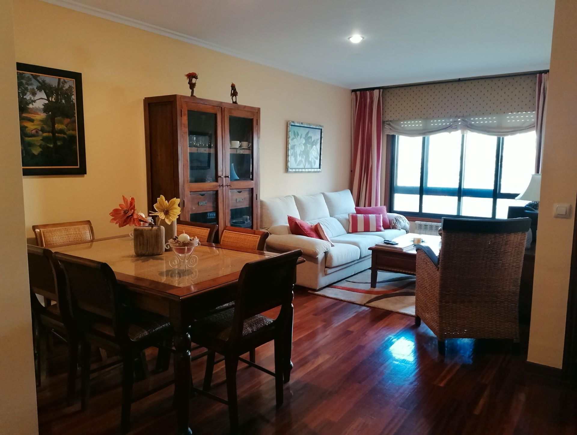 Sala de estar de Apartamento en venta en Vigo  con Calefacción, Jardín privado y Parquet